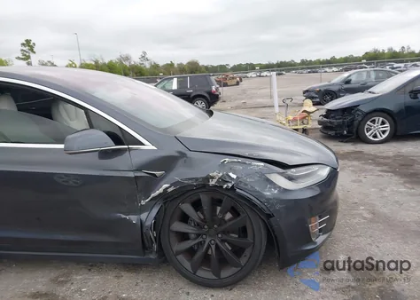 2020 Tesla Model X Long Range Dual Motor All-Wheel Drive/Long Range Plus Dual Motor All-Wheel Drive from USA, damaged, VIN 5YJXCBE28LF297973